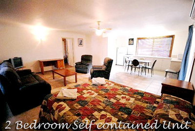 Travellers Rest Motel - Holiday Find 1