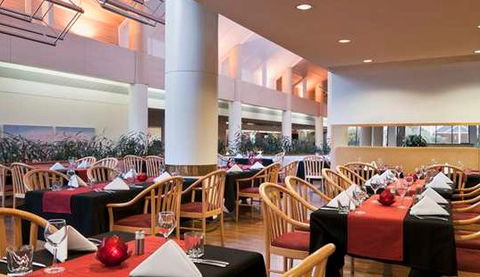 Doubletree By Hilton Alice Springs - Holiday Find 1