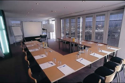 Pelicans Landing - Holiday Find 1