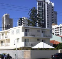 Broadbeach Central Convention Motel - Holiday Find