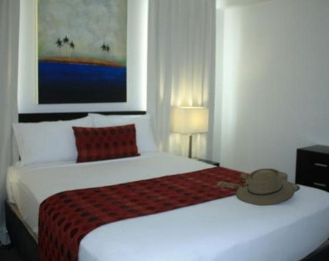 BEST WESTERN PLUS  Cairns Central Apartments - Holiday Find 2