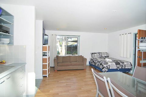 Huskisson Holiday Cabins - Holiday Find 2