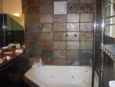 Stroud Hill ACT Holiday Find