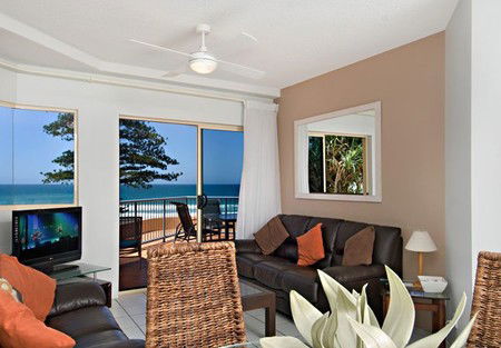 Coolum Baywatch Resort - Holiday Find 2