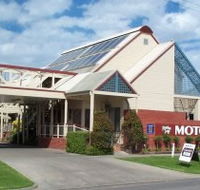 Riverboat Lodge Motor Inn - Holiday Find