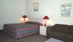 Destiny Motor Inn - Holiday Find 0
