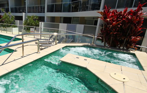 Coolum Seaside Apartments - Holiday Find 3