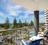 Sandpiper Apartments Broadbeach - Holiday Find