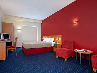 Hotel Ibis Little Bourke Street - Holiday Find 4