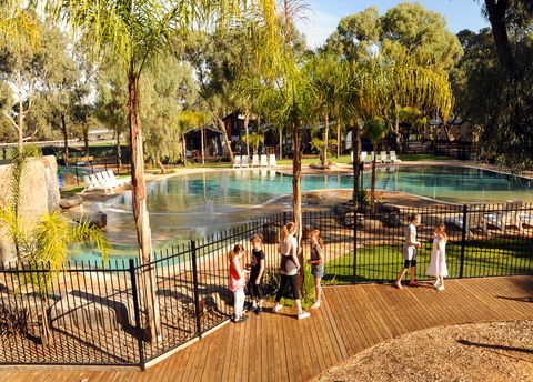 BIG4 Renmark Riverfront Caravan Park - Holiday Find 0