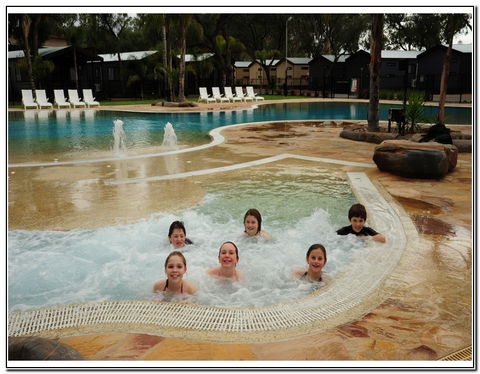BIG4 Renmark Riverfront Caravan Park - Holiday Find 1