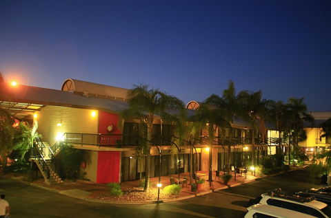 The Diplomat Motel - Holiday Find 5