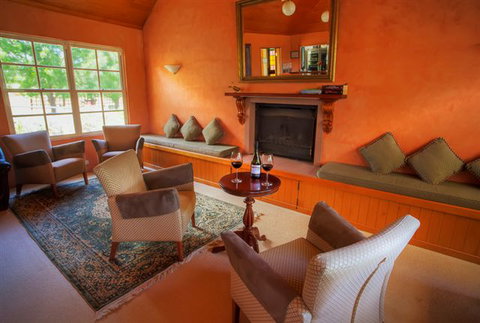 Vineyard Cottages And Cafe - Holiday Find 1