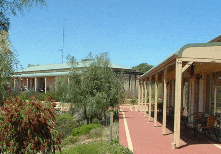 Bayleaf Rural Getaway
