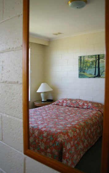 Mulgrave Court Motor Inn - Holiday Find 1