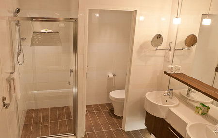 Taylors Lakes Hotel Motel - Holiday Find 2