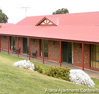 Acacia Apartments - Holiday Find