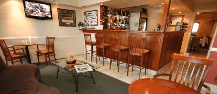 Best Western Coachman's Inn Motel - Holiday Find 5
