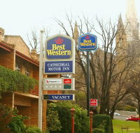 Best Western Cathedral Motor Inn - Holiday Find