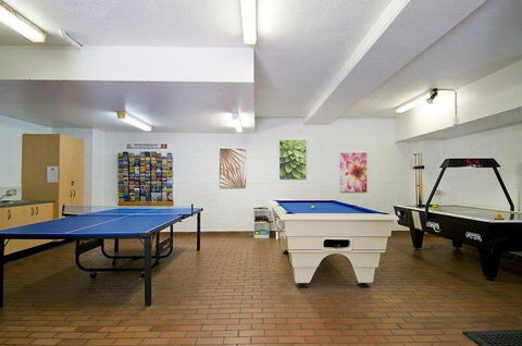 Headland Gardens Holiday Apartments - Holiday Find 3