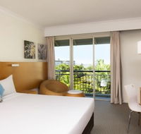 Novotel Cairns Oasis Resort