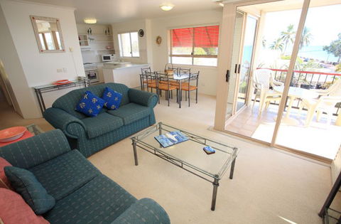 Santalina On Hervey Bay - Holiday Find 1