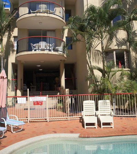 Santalina On Hervey Bay - Holiday Find 3