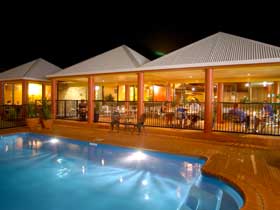 Reef Resort - Holiday Find 0