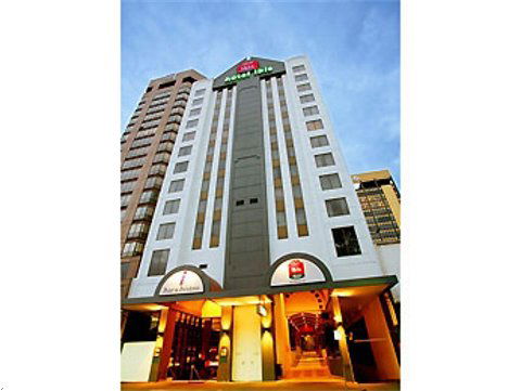 Ibis Melbourne - Holiday Find 0