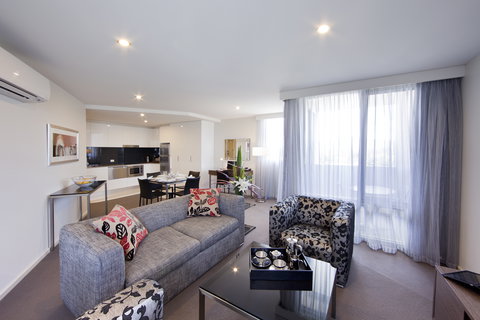 Adina Serviced Apartments Dickson - Holiday Find 0