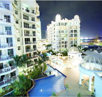 Phoenician Resort Apartments - Holiday Find