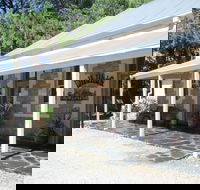 Mount Bryan Hotel - Holiday Find