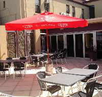 Crown Inn Hotel - Holiday Find