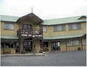 Parers King Island Hotel - Holiday Find 0