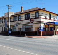 Bullocks Head Tavern - Holiday Find