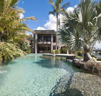 Gold Coast Holiday House Broadbeach - Holiday Find