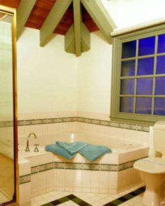 Olde Maritime Motor Inn - Holiday Find 0