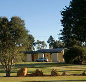  William Macintosh Motor Lodge