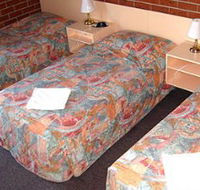Greenslopes Motor Inn - Holiday Find