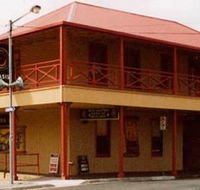 Mount Lyell Motor Inn