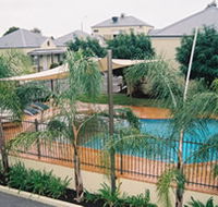 Bridges on Meninya Motel  Apartments - Holiday Find