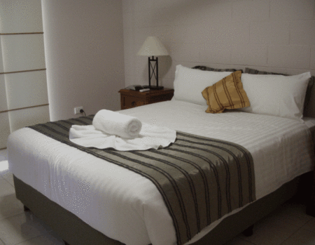 Apartments @ Toolooa Gardens Motel - Holiday Find 1