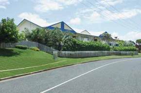 Seabreeze Resort Hotel - Holiday Find 1