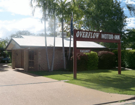 Overflow Motor Inn - Holiday Find 0