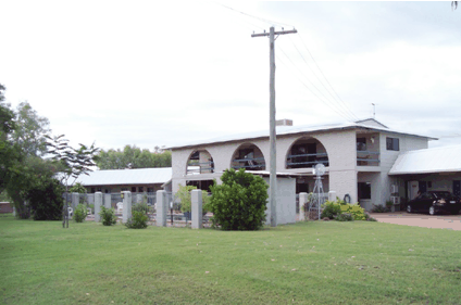 Latara Resort Motel