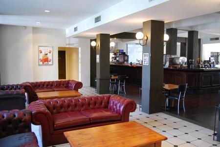 Captain Stirling Hotel - Holiday Find 4