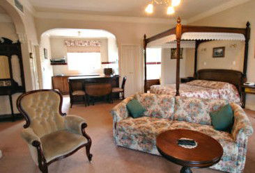 Victoria House Motor Inn - Holiday Find 3