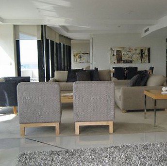 Aria Apartments Broadbeach - Holiday Find 3