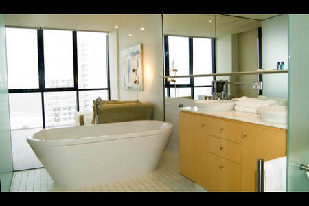 Aria Apartments Broadbeach - Holiday Find 10