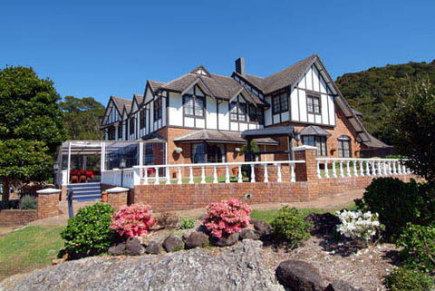 Springbrook Mountain Manor - Holiday Find 0